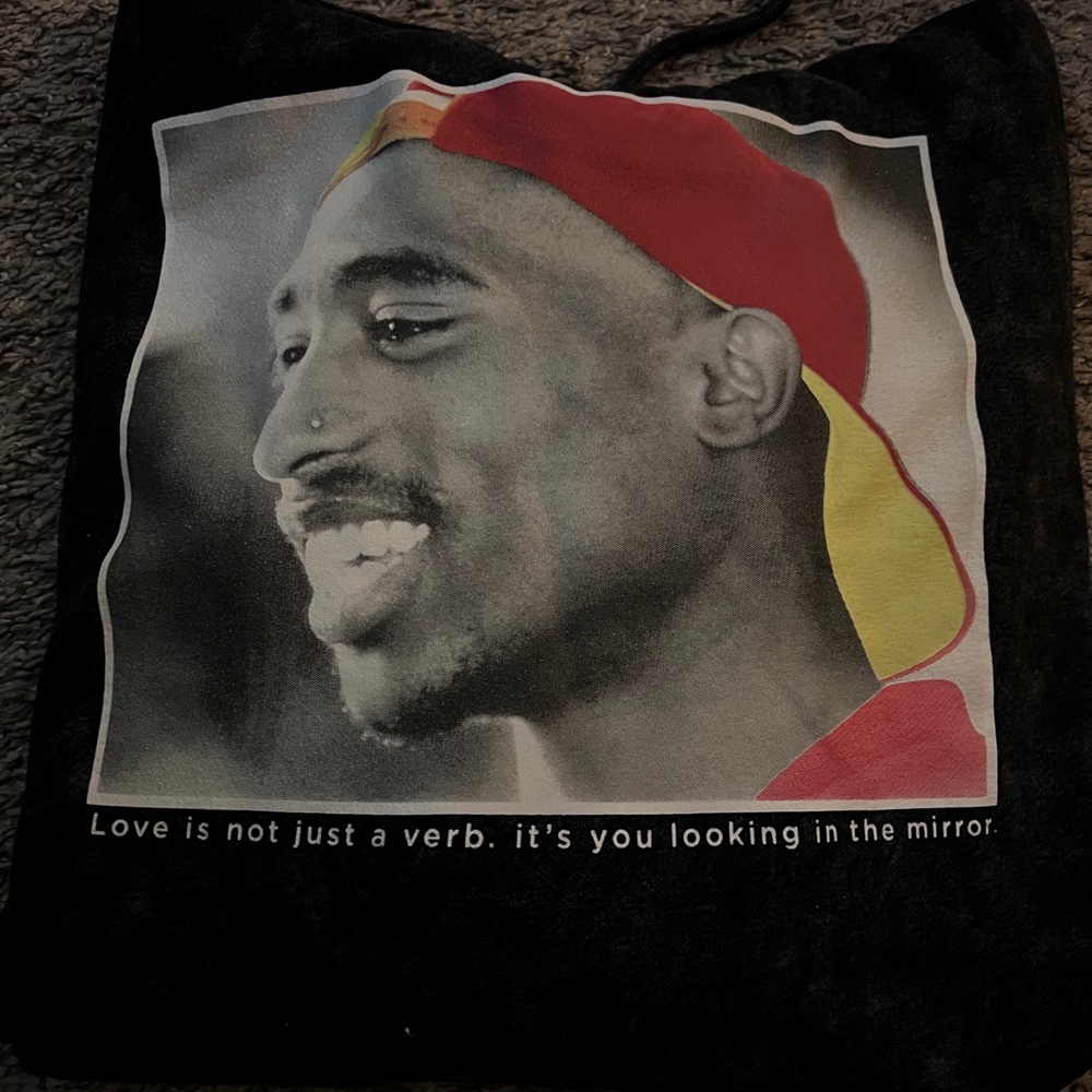 Tupac Poetic Justice Hoodie - Los Angeles California 1993 Sweatshirt- MEDIUM - Picture 8 of 8